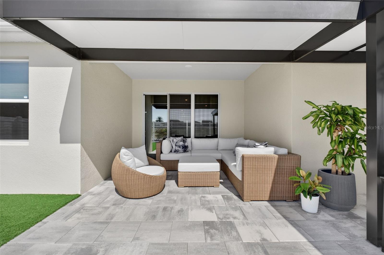 Listing photo id 50 for 9433 Emerald Berry Drive