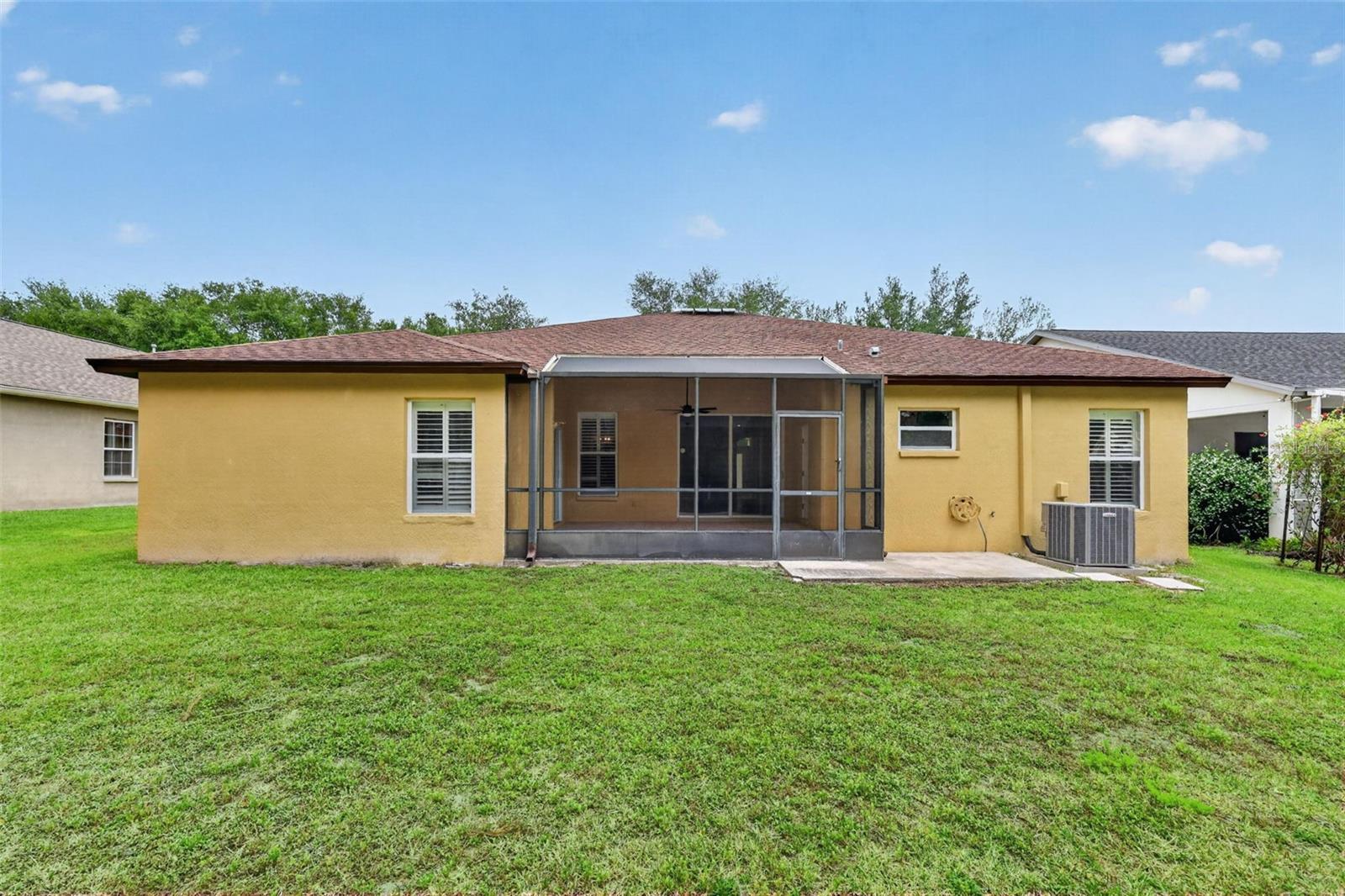 Image 24 of 35 For 14818 Heronglen Drive