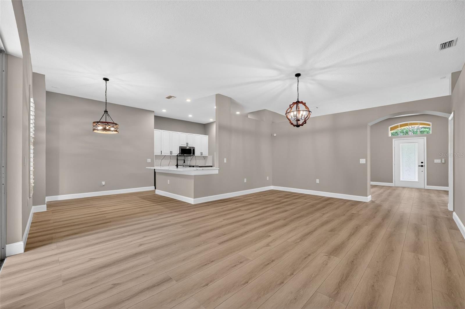 Image 3 of 35 For 14818 Heronglen Drive