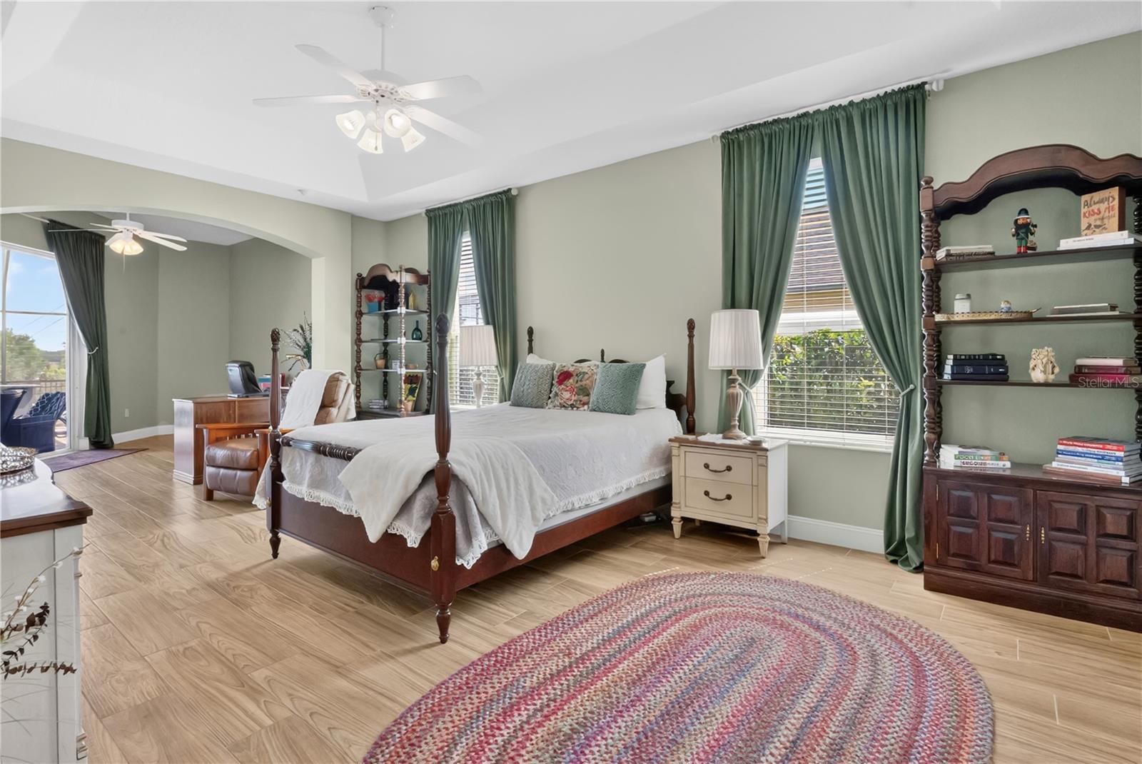 Image 17 of 58 For 9639 Westover Club Circle