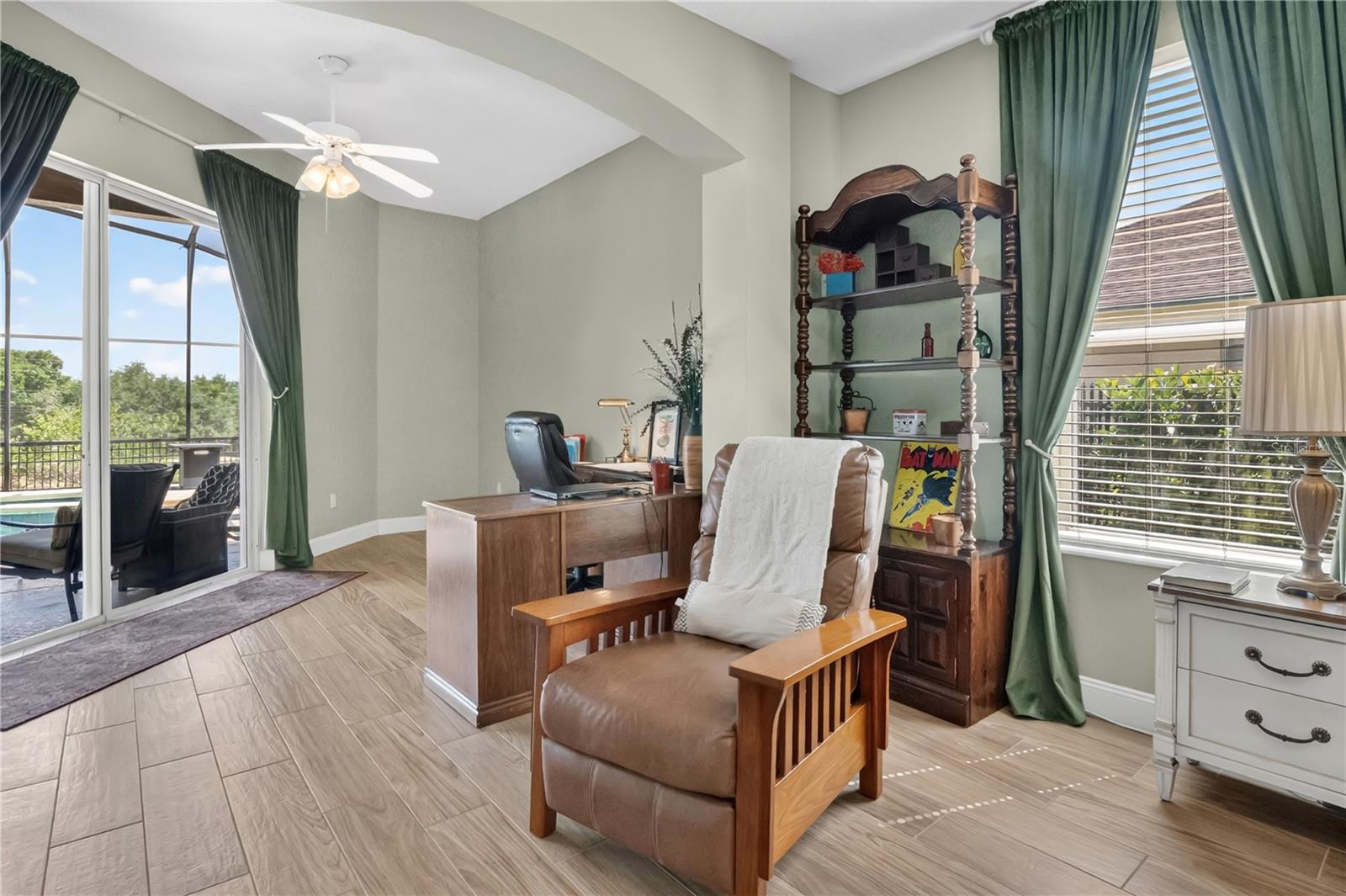 Image 19 of 58 For 9639 Westover Club Circle