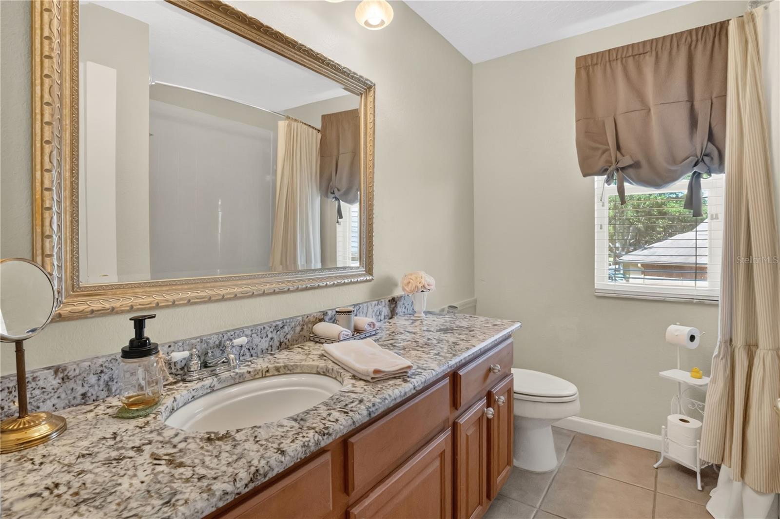 Image 31 of 58 For 9639 Westover Club Circle