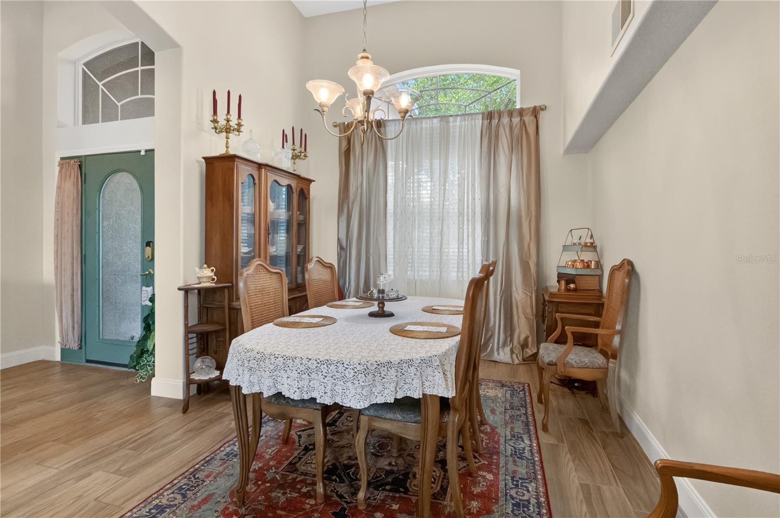 Image 5 of 58 For 9639 Westover Club Circle