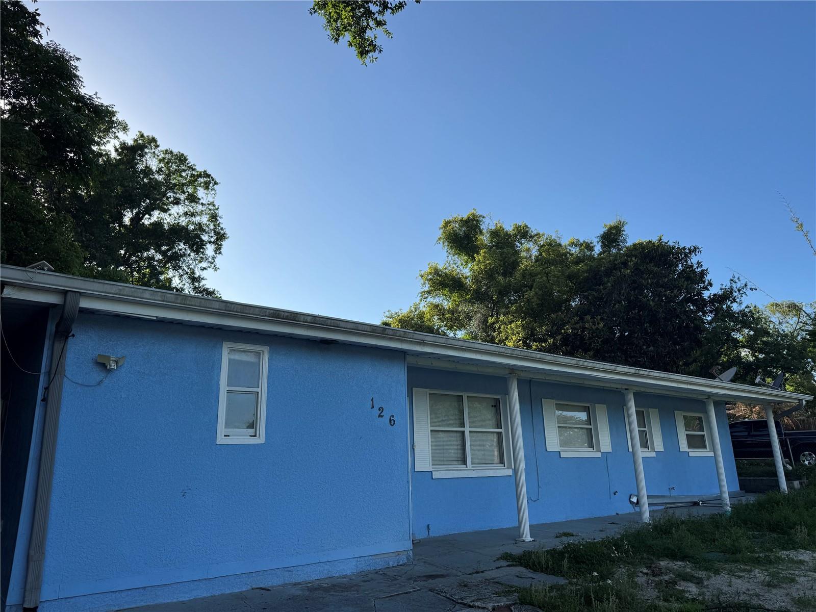 Image 2 of 12 For 126 Willow Avenue