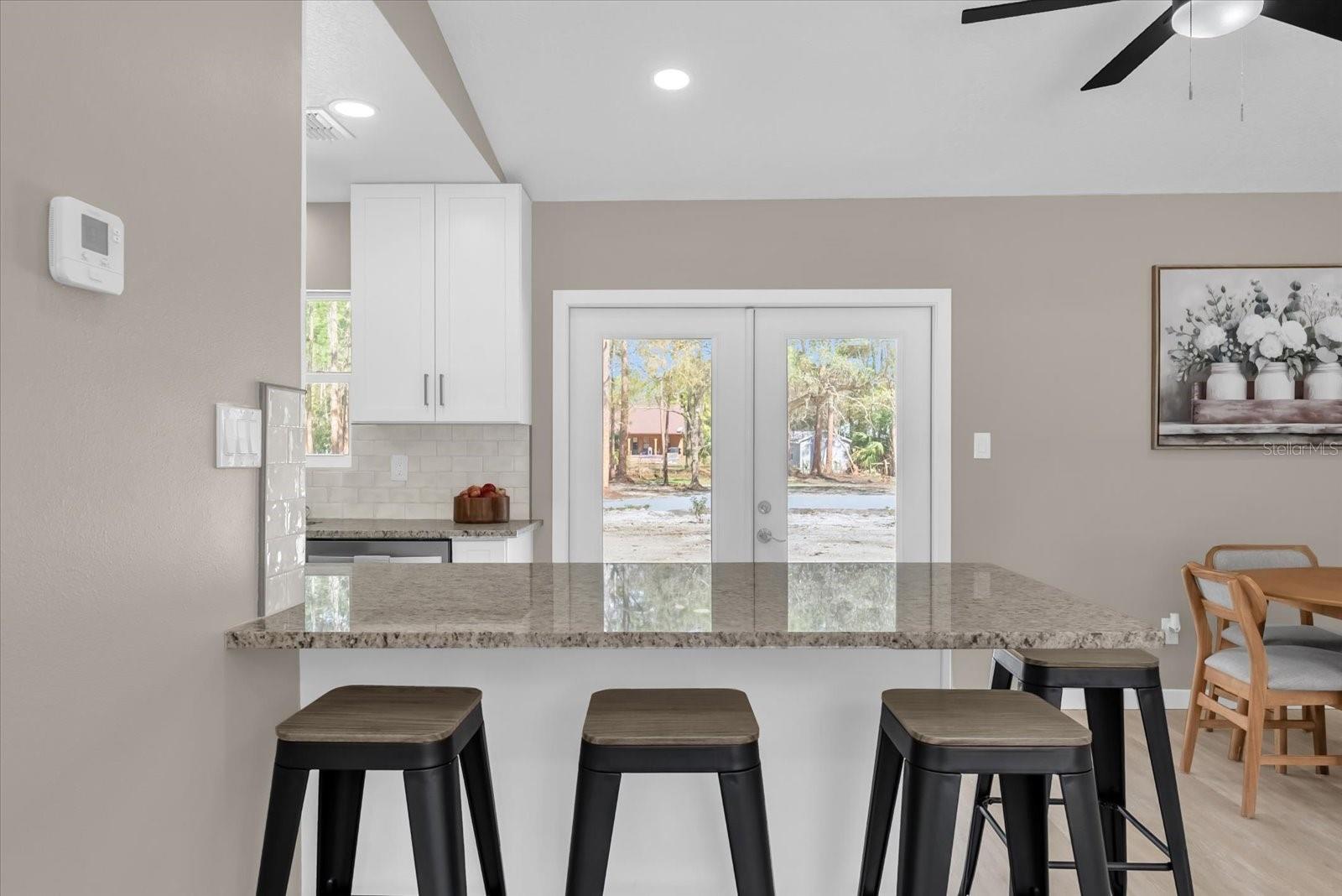 Image 10 of 27 For 4840 Mango Avenue