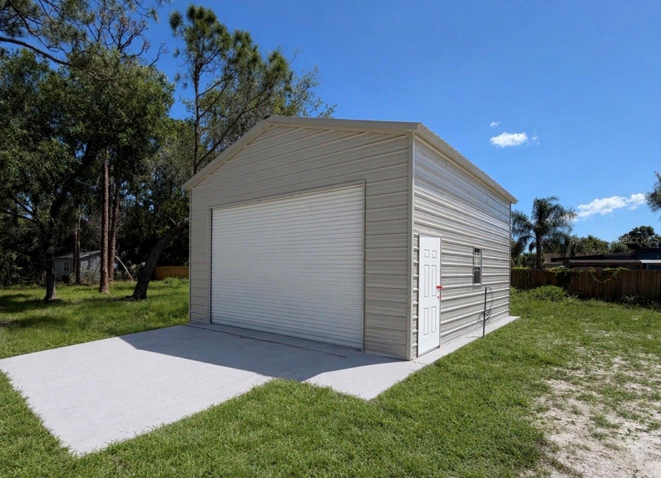 Image 24 of 27 For 4840 Mango Avenue