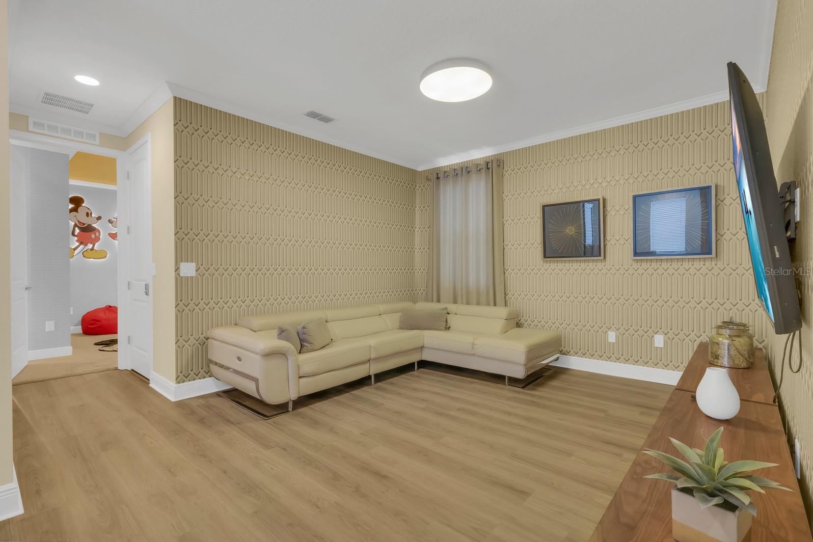 Image 27 of 64 For 7568 Marker Avenue