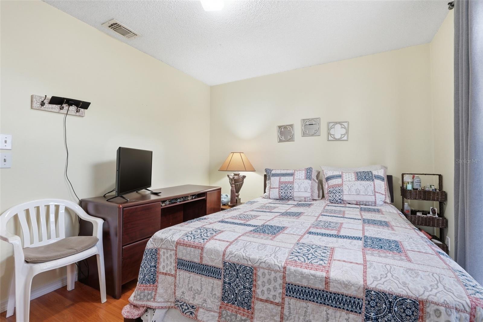 Image 21 of 36 For 2207 Whispering Maple Drive