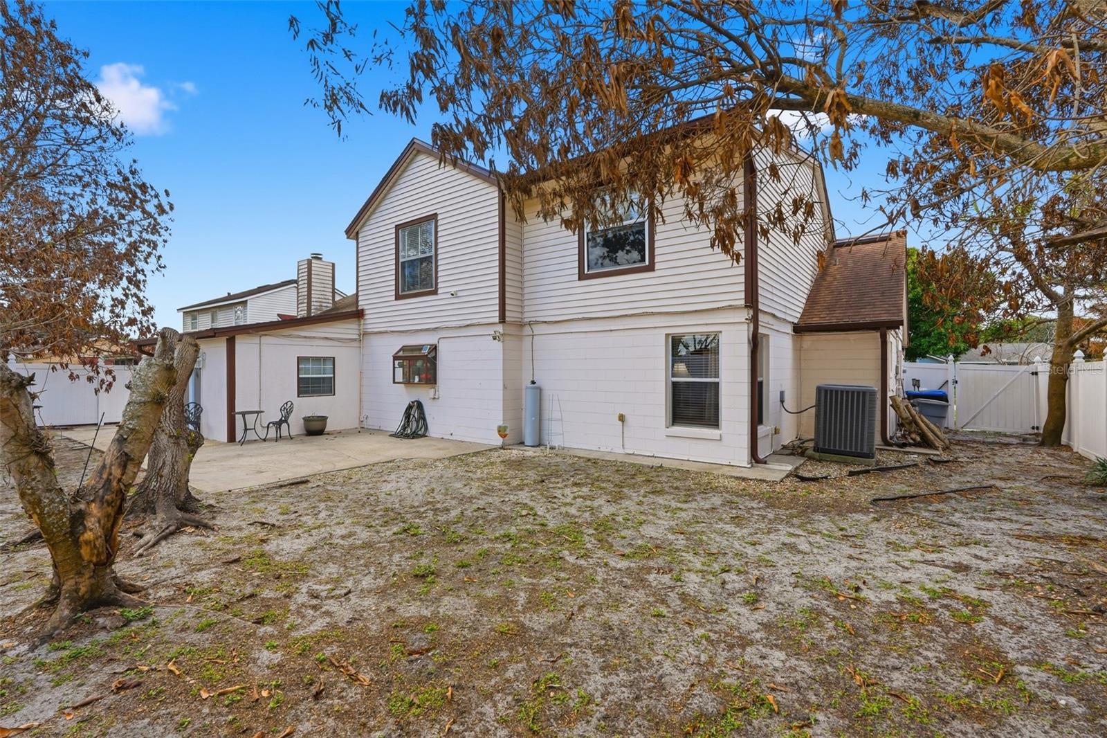 Image 33 of 36 For 2207 Whispering Maple Drive