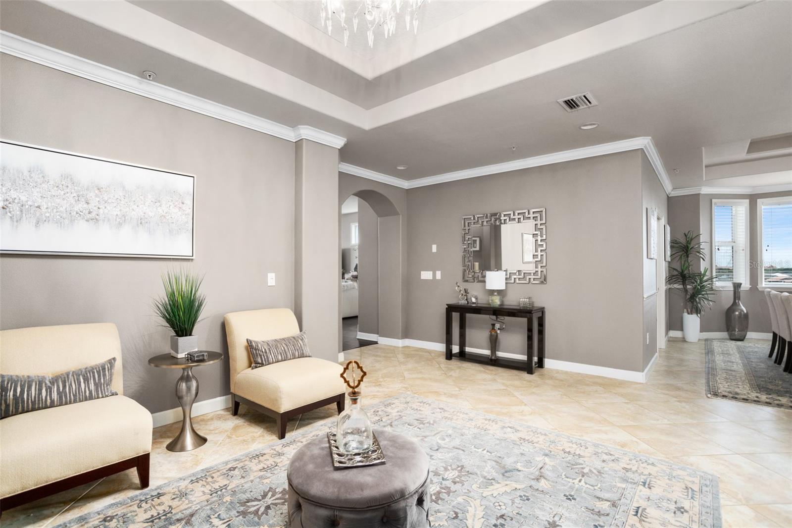 Listing photo id 8 for 8743 The Esplanade  24