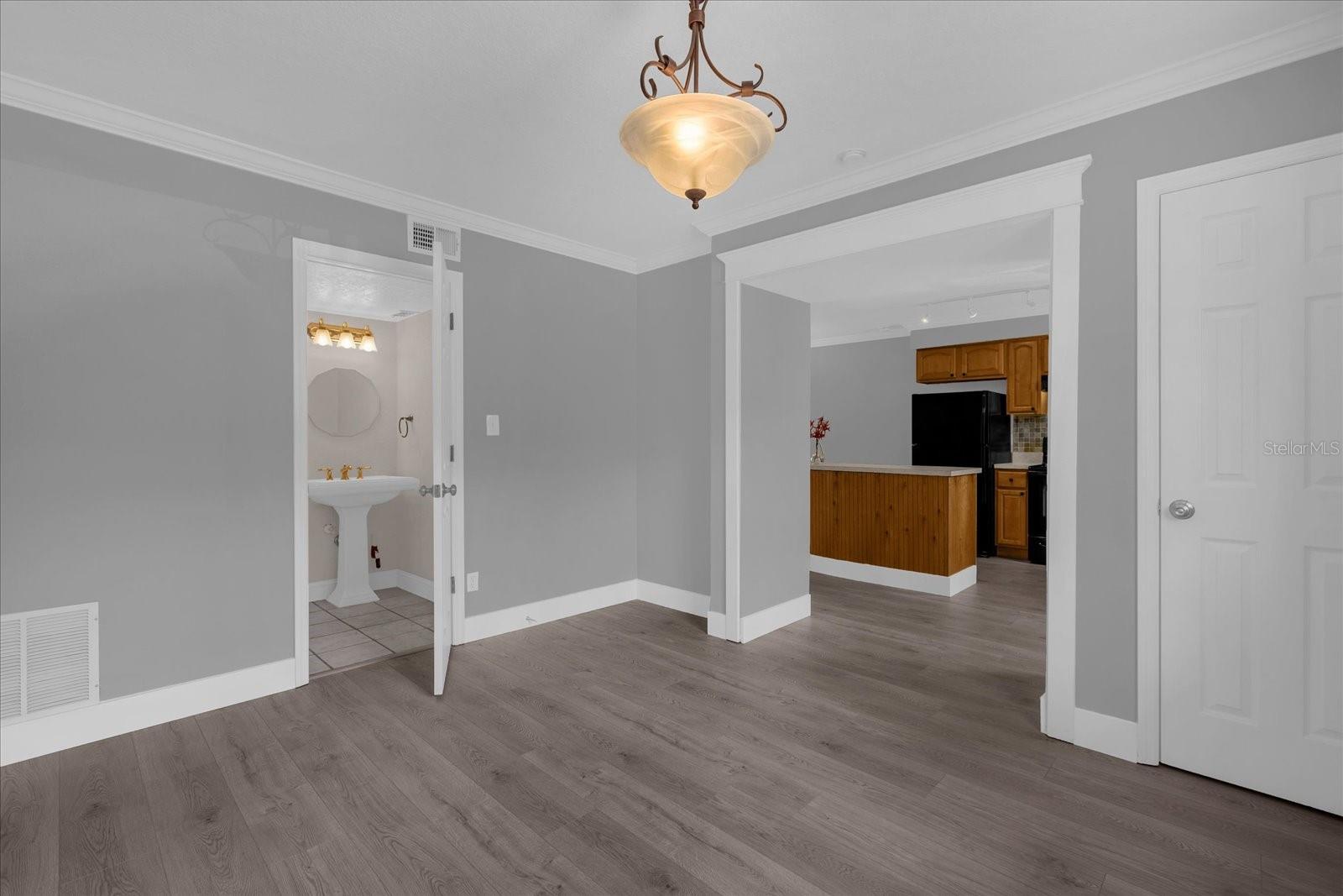 Image 10 of 28 For 1250 Denning Drive 117