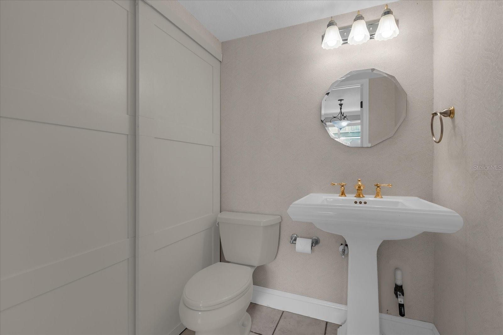 Image 12 of 28 For 1250 Denning Drive 117