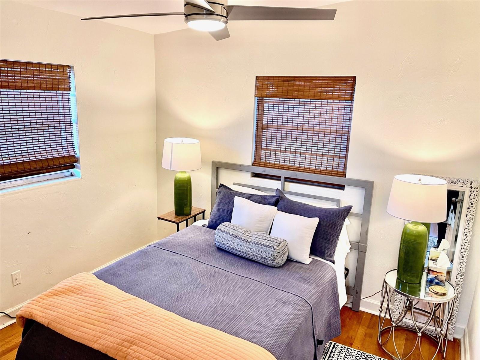 Image 10 of 13 For 2176 Crandon Avenue