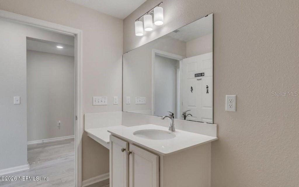 Image 11 of 38 For 3106 Hawks Hill Lane