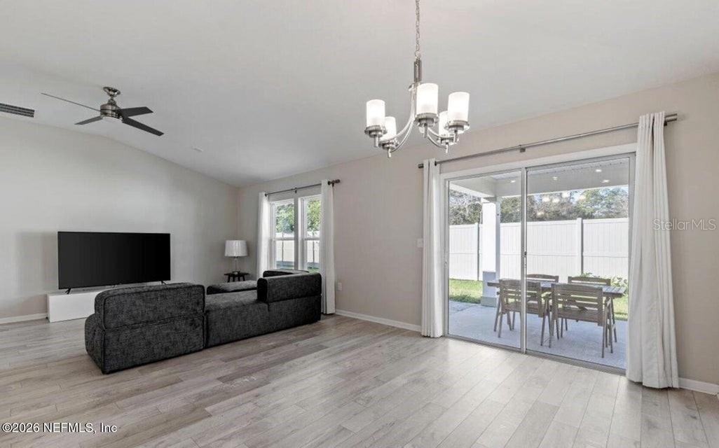 Image 17 of 38 For 3106 Hawks Hill Lane