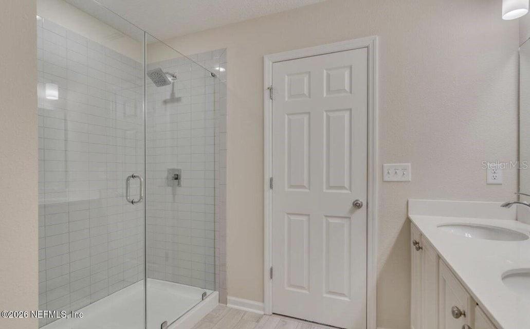 Image 29 of 38 For 3106 Hawks Hill Lane