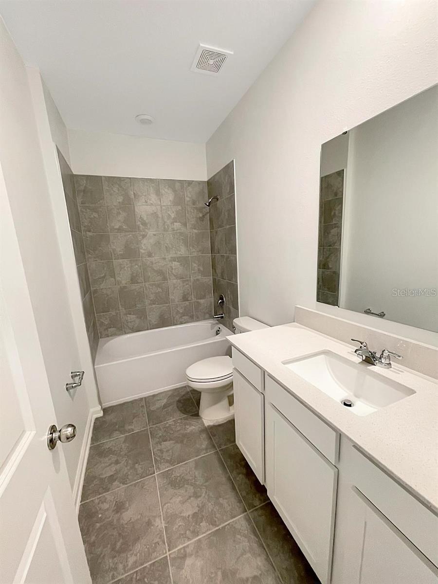 Image 17 of 22 For 218 Nine Iron Drive