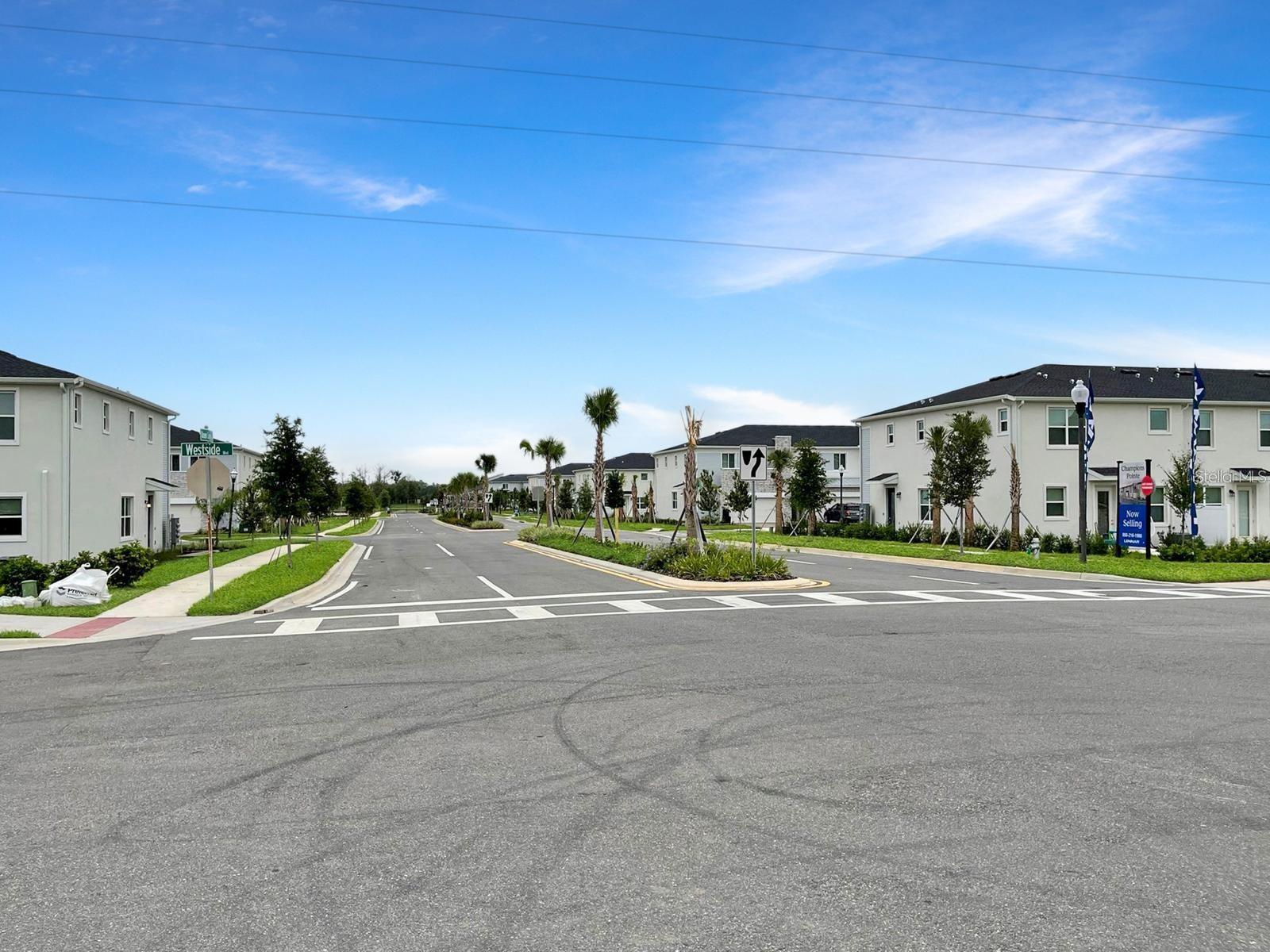 Image 20 of 22 For 218 Nine Iron Drive