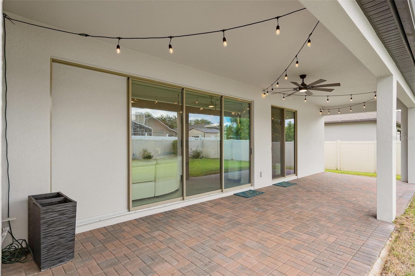 Image 8 of 33 For 284 Island Sound Court