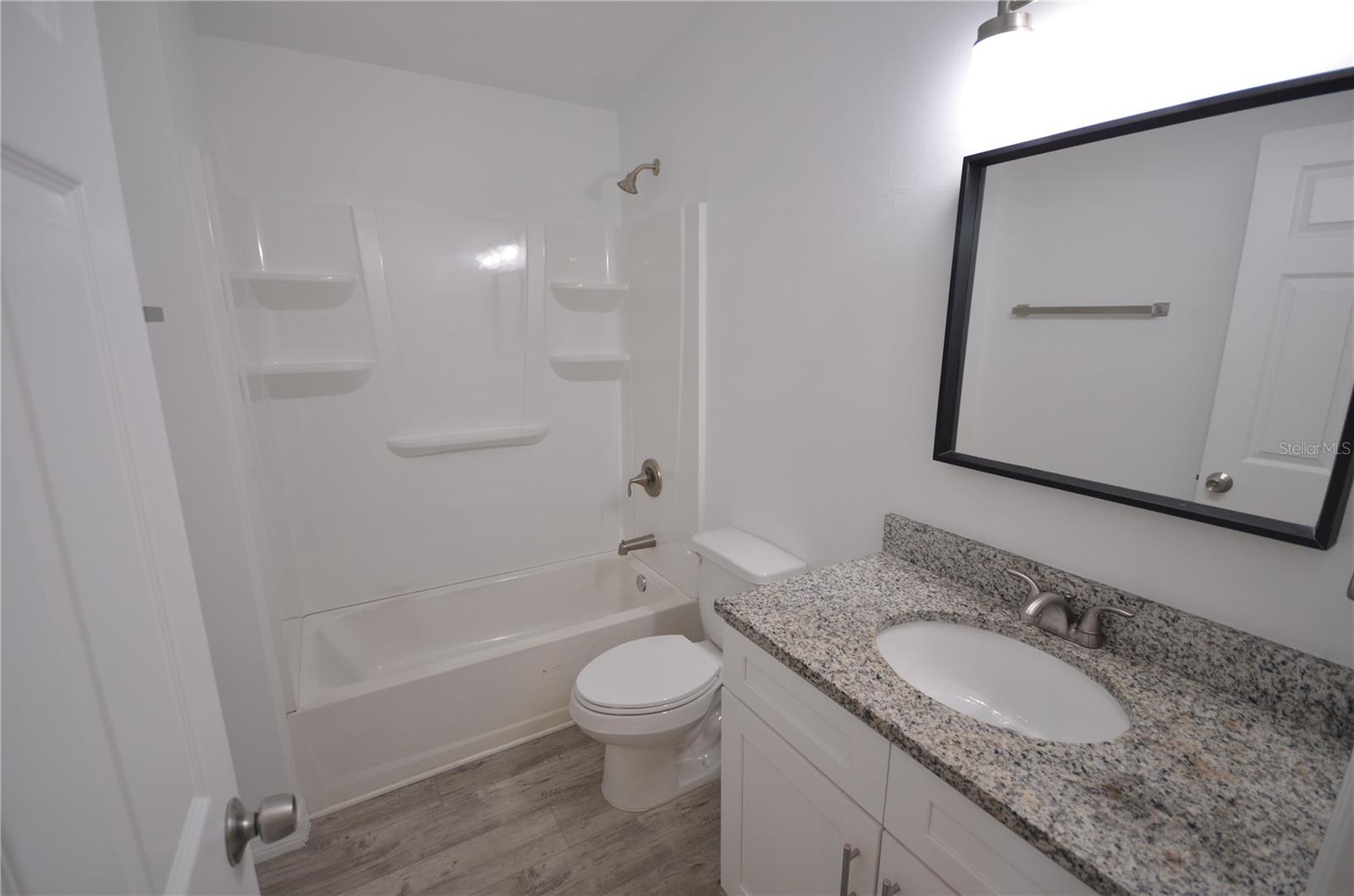 Image 8 of 15 For 2225 Carver Avenue