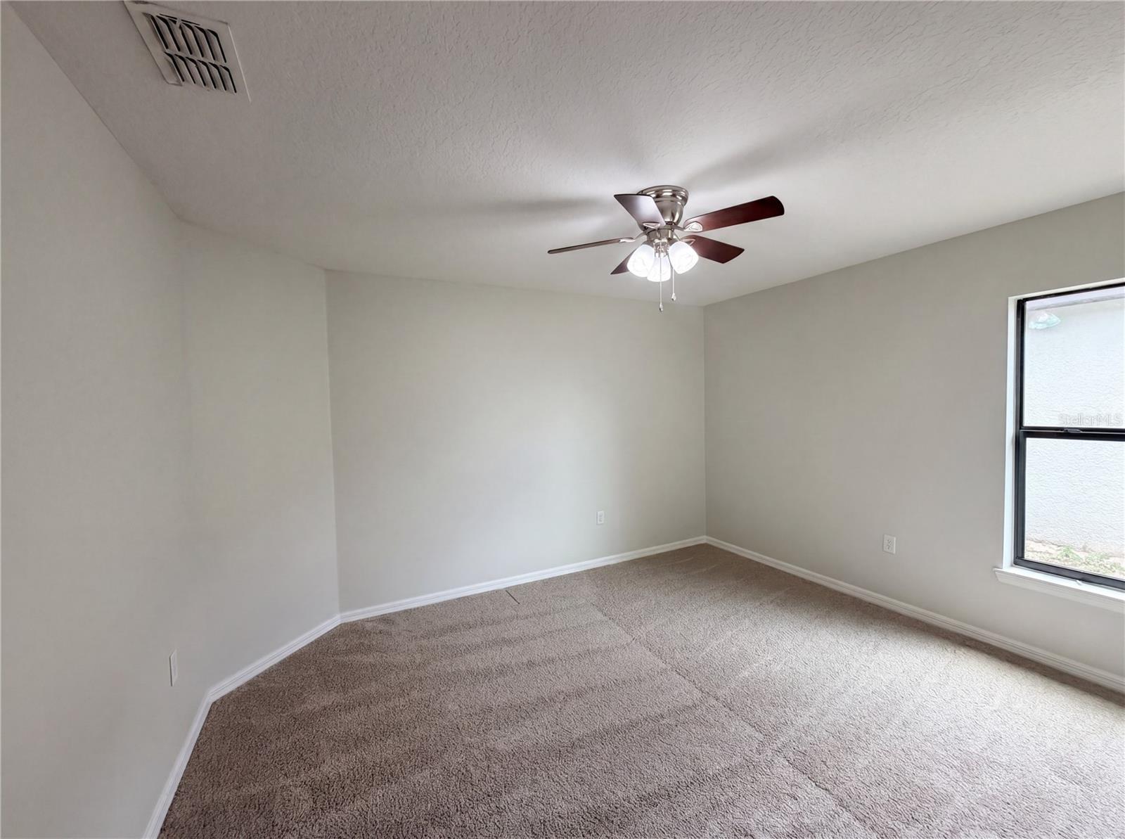 Image 11 of 21 For 2440 Bracknell Forest Trail