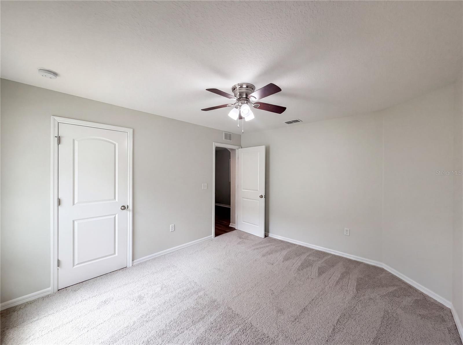 Image 12 of 21 For 2440 Bracknell Forest Trail