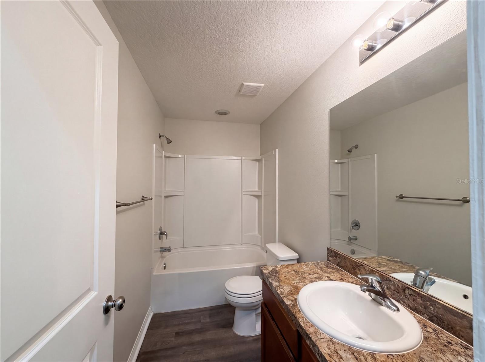 Image 16 of 21 For 2440 Bracknell Forest Trail