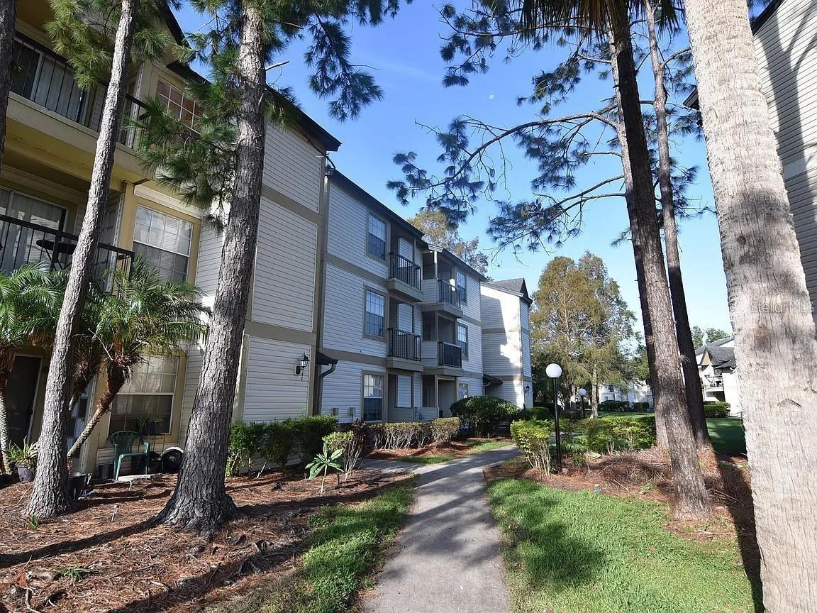 Details for 1908 Lake Atriums Circle 15, ORLANDO, FL 32839