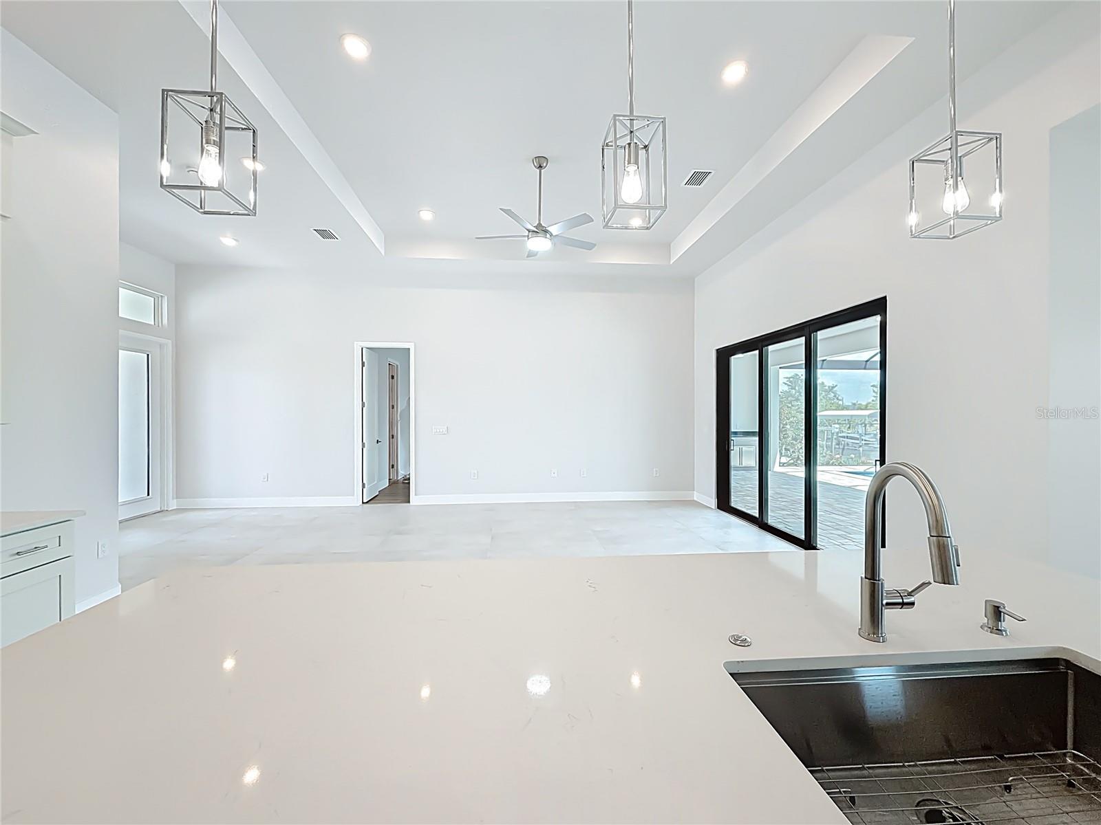 Image 12 of 68 For 9524 Singer Circle