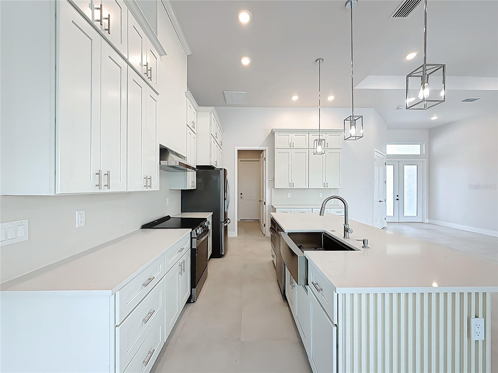 Image 13 of 68 For 9524 Singer Circle