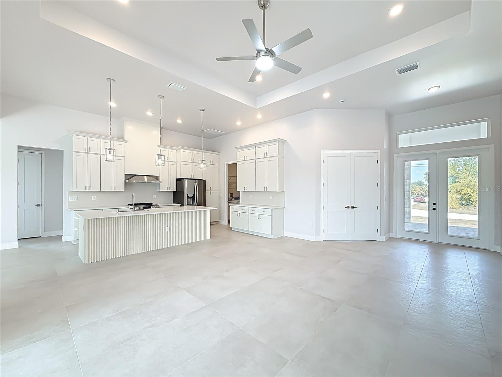 Image 17 of 68 For 9524 Singer Circle