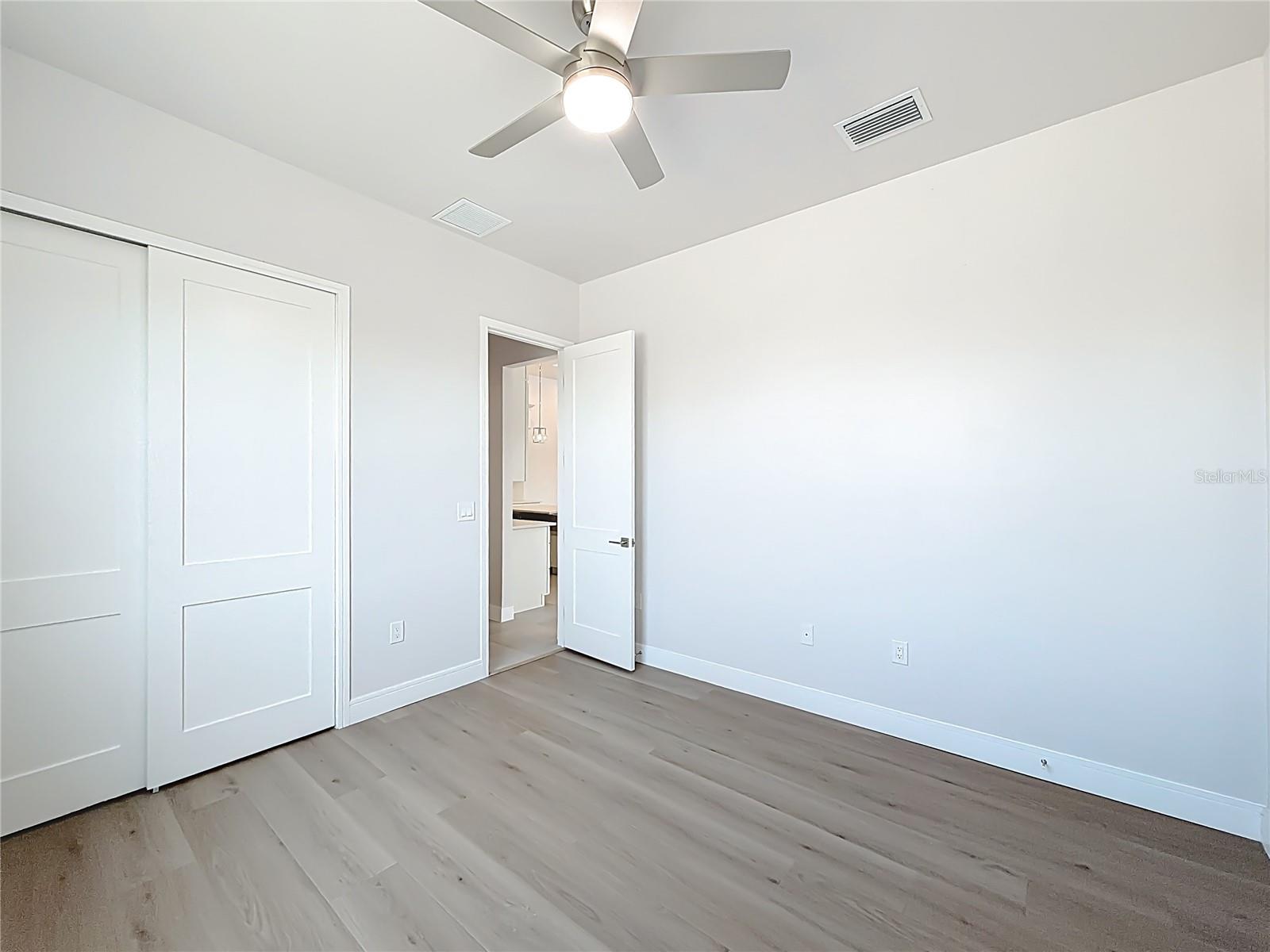 Image 21 of 68 For 9524 Singer Circle
