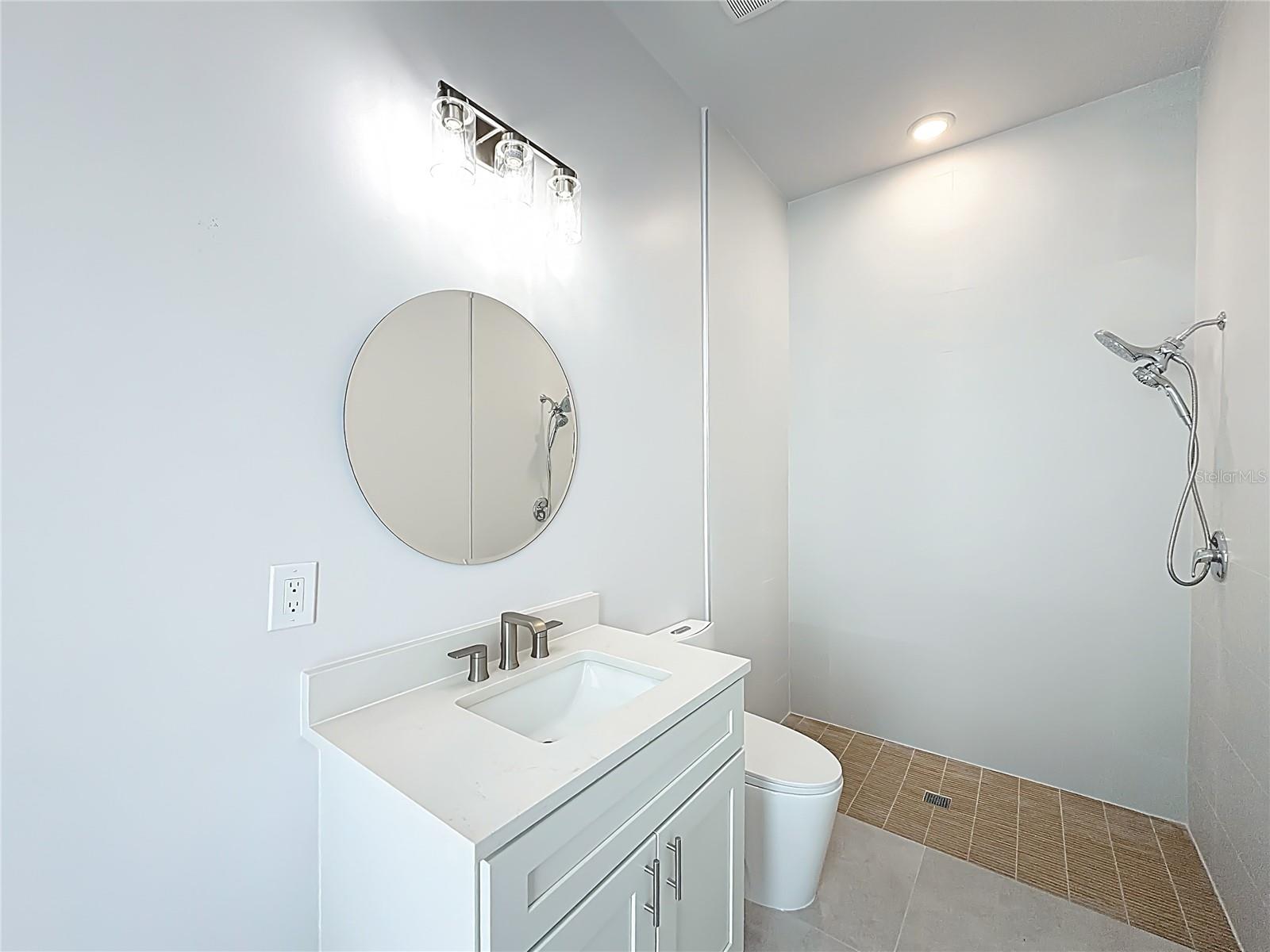 Image 23 of 68 For 9524 Singer Circle