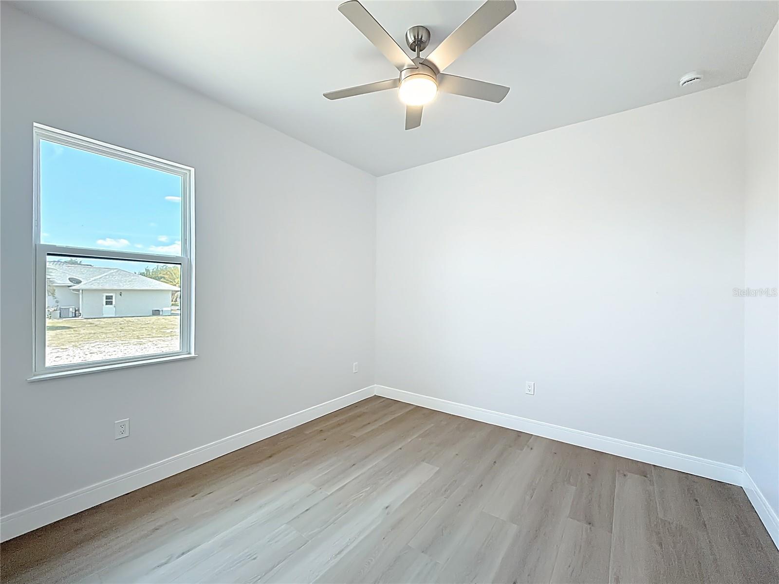 Image 24 of 68 For 9524 Singer Circle