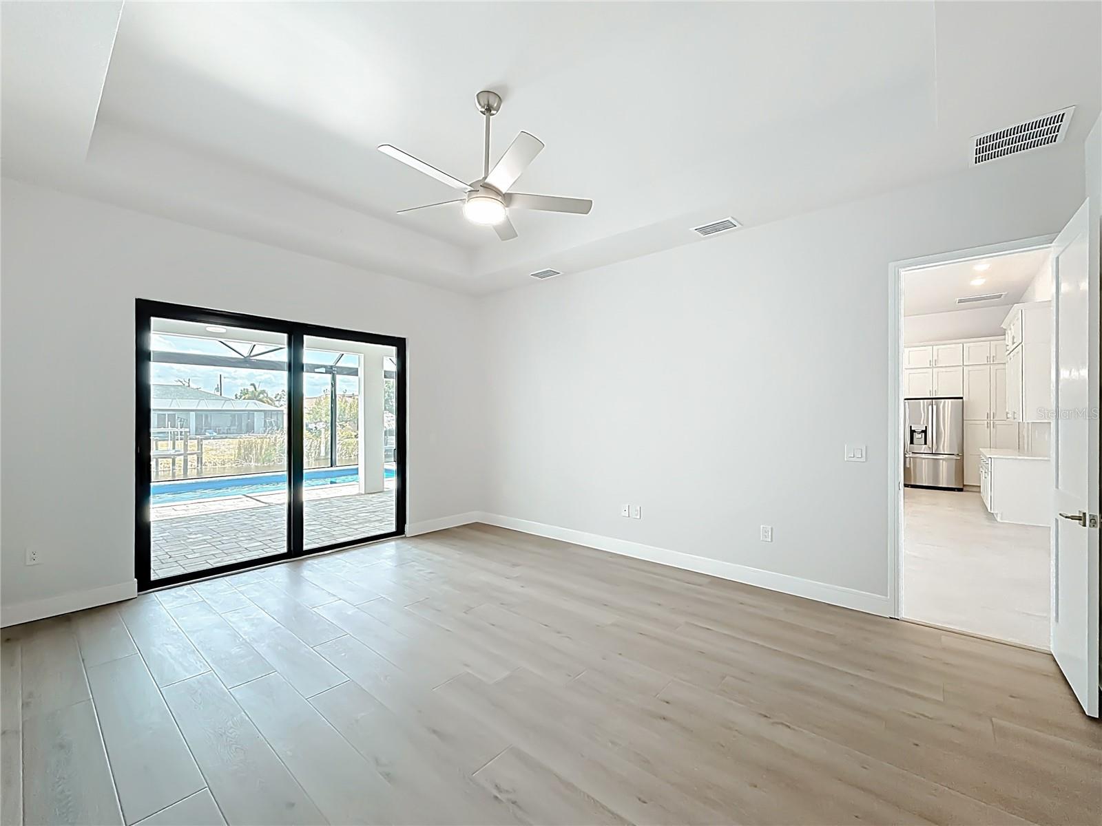 Image 29 of 68 For 9524 Singer Circle