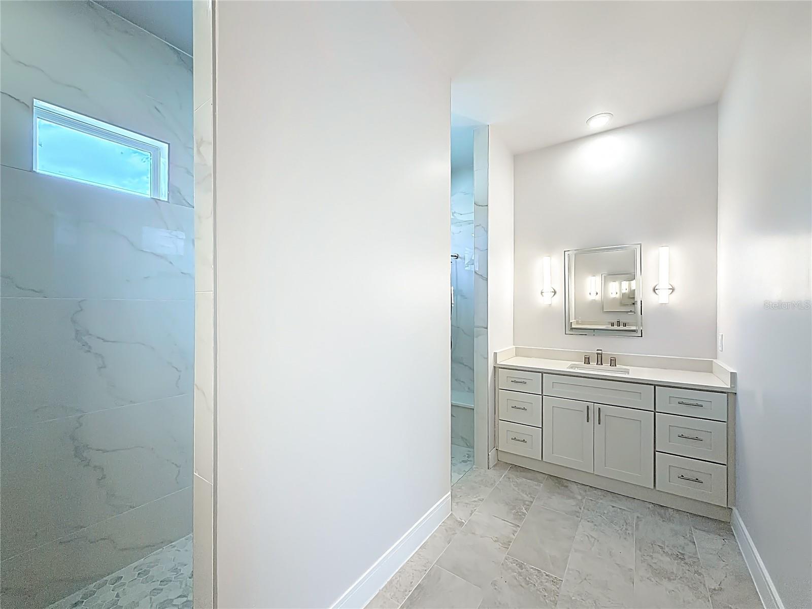 Image 36 of 68 For 9524 Singer Circle