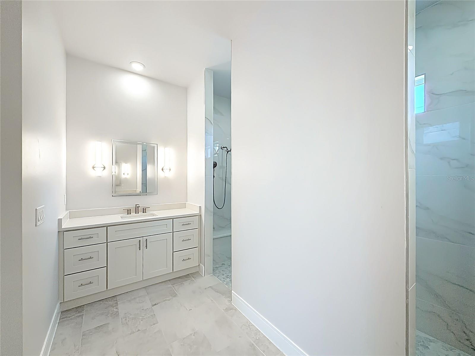 Image 39 of 68 For 9524 Singer Circle