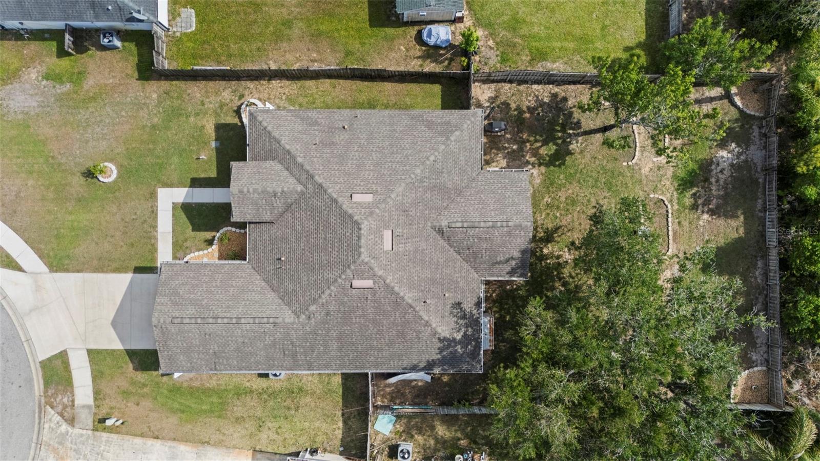 Image 31 of 32 For 945 Cypress Court