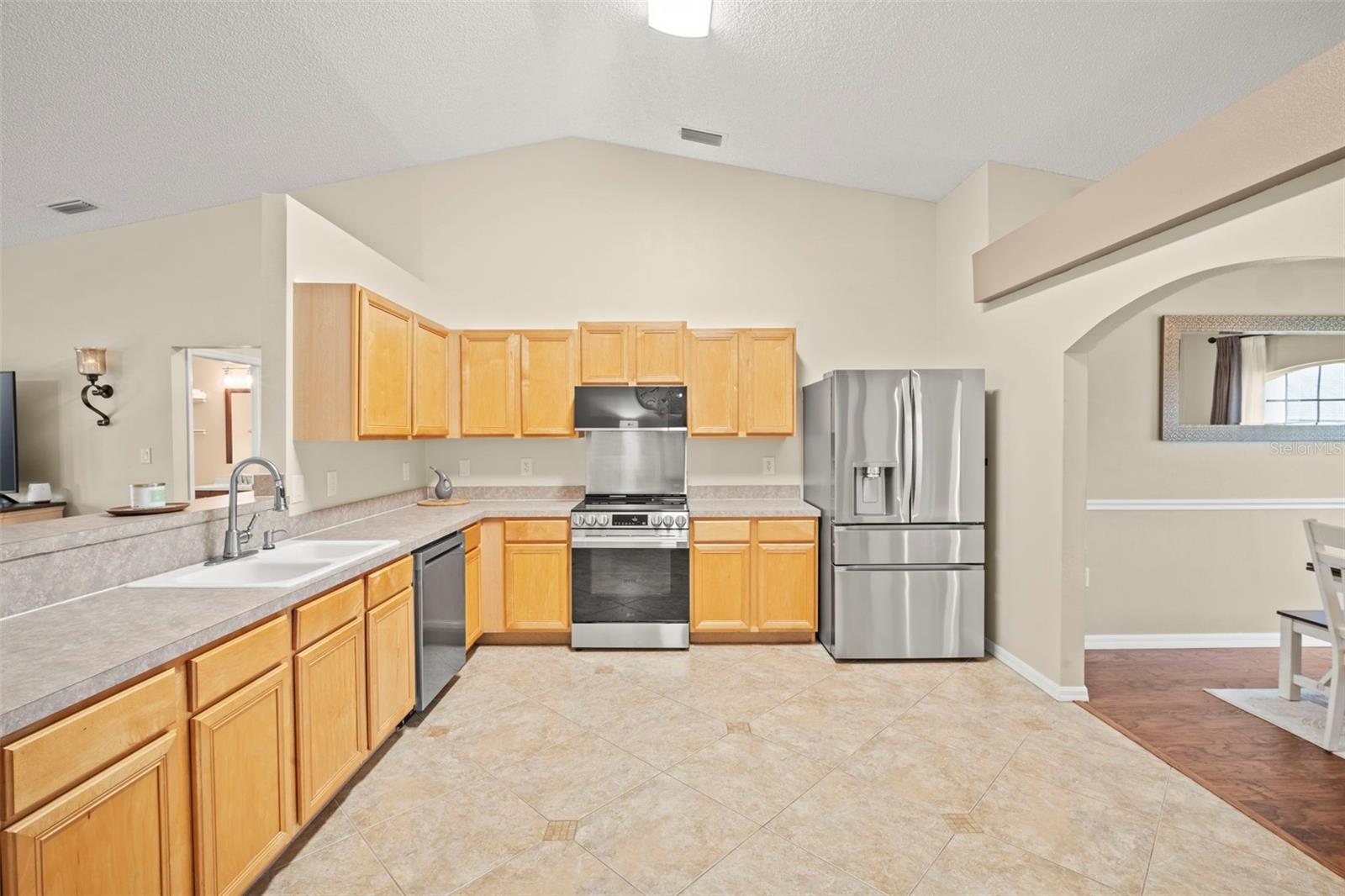 Image 9 of 32 For 945 Cypress Court