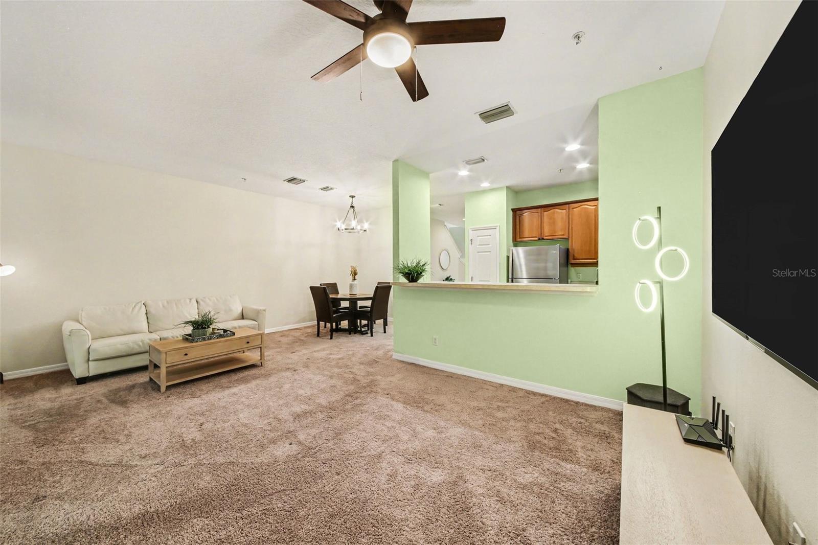 Image 20 of 36 For 578 Pinebranch Circle