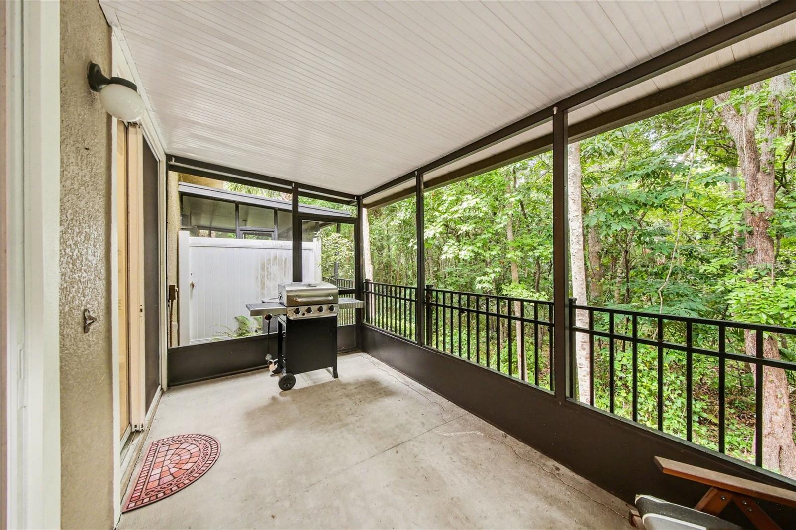 Image 23 of 36 For 578 Pinebranch Circle