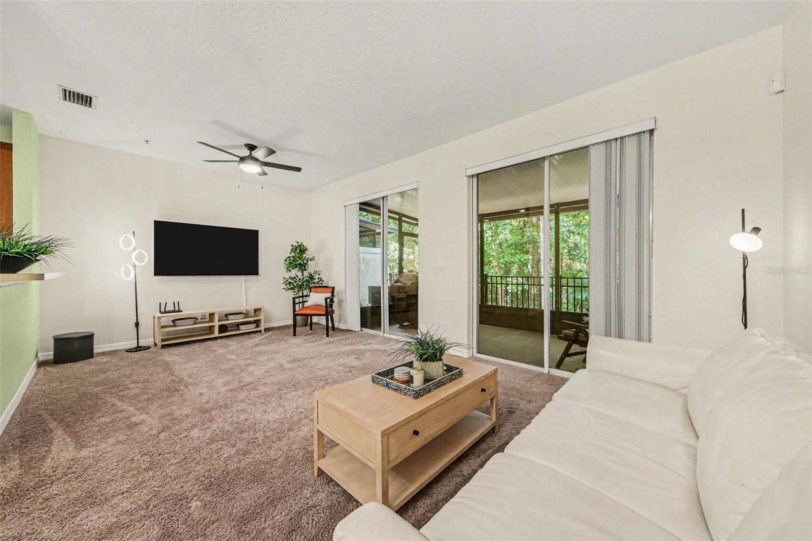 Image 4 of 36 For 578 Pinebranch Circle