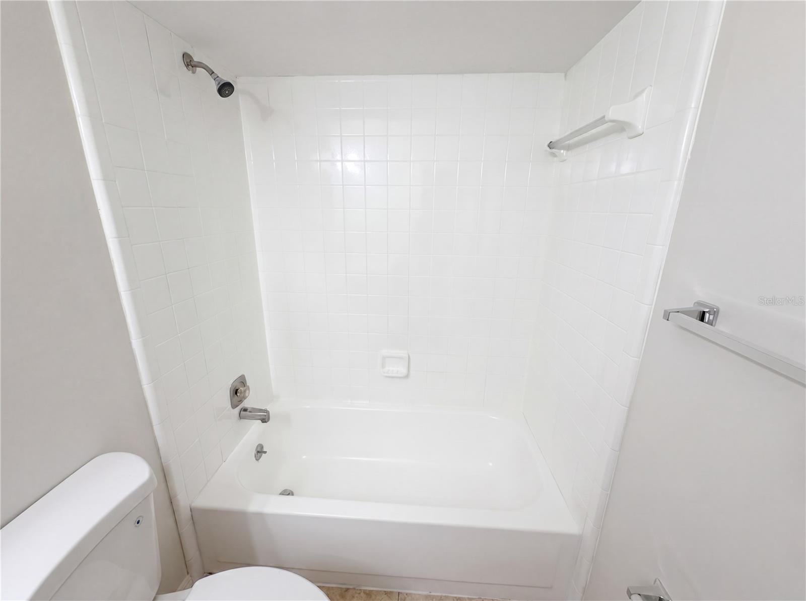 Image 20 of 24 For 600 Northern Way 205