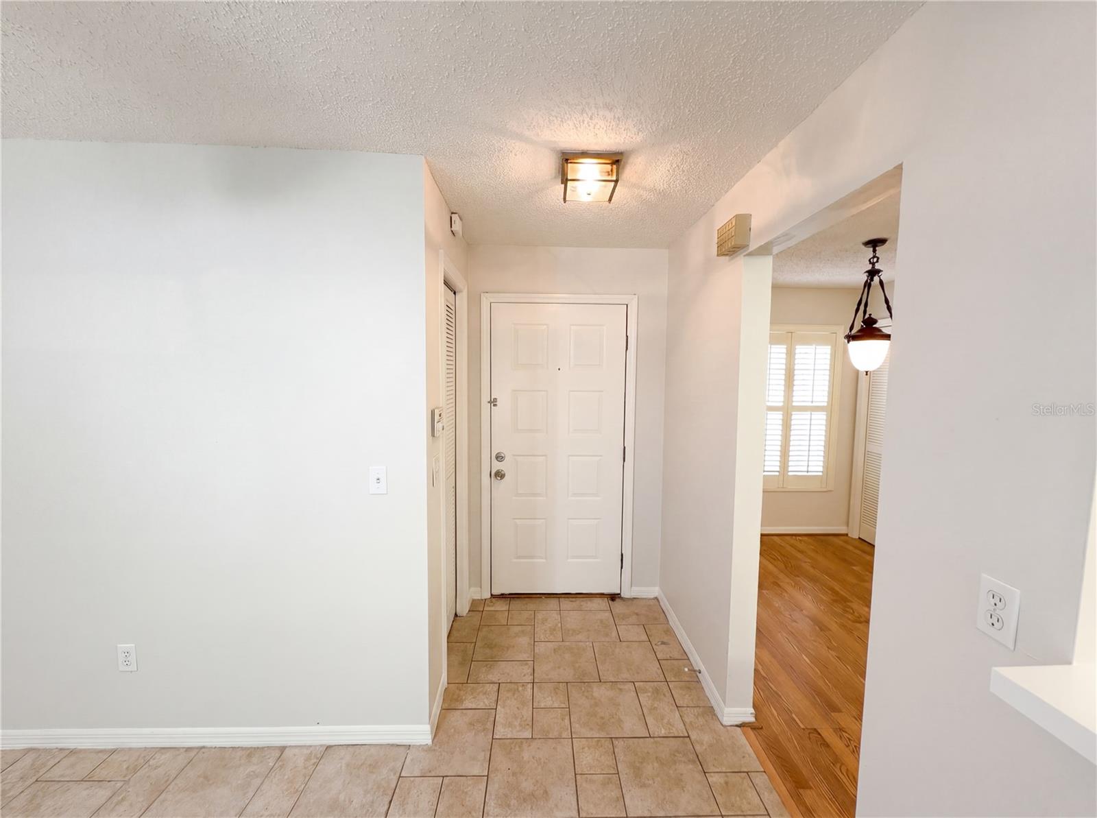 Image 6 of 24 For 600 Northern Way 205