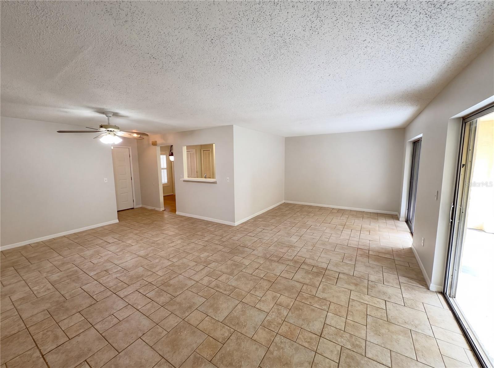 Image 9 of 24 For 600 Northern Way 205