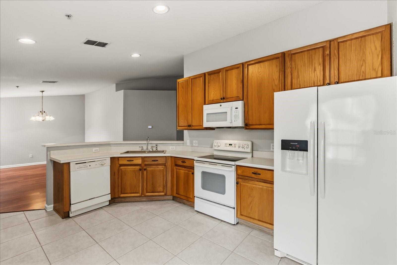 Image 13 of 52 For 6440 Axeitos Terrace 108