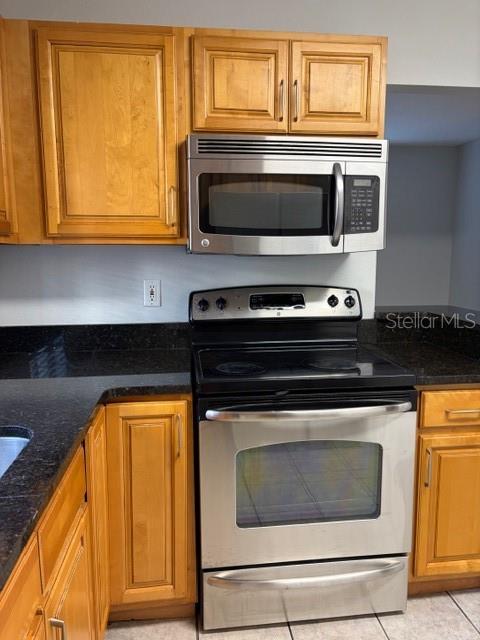 Image 3 of 13 For 90 Hidden Lake Drive 151