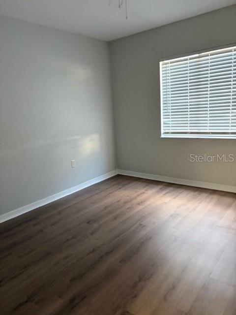 Image 8 of 13 For 90 Hidden Lake Drive 151