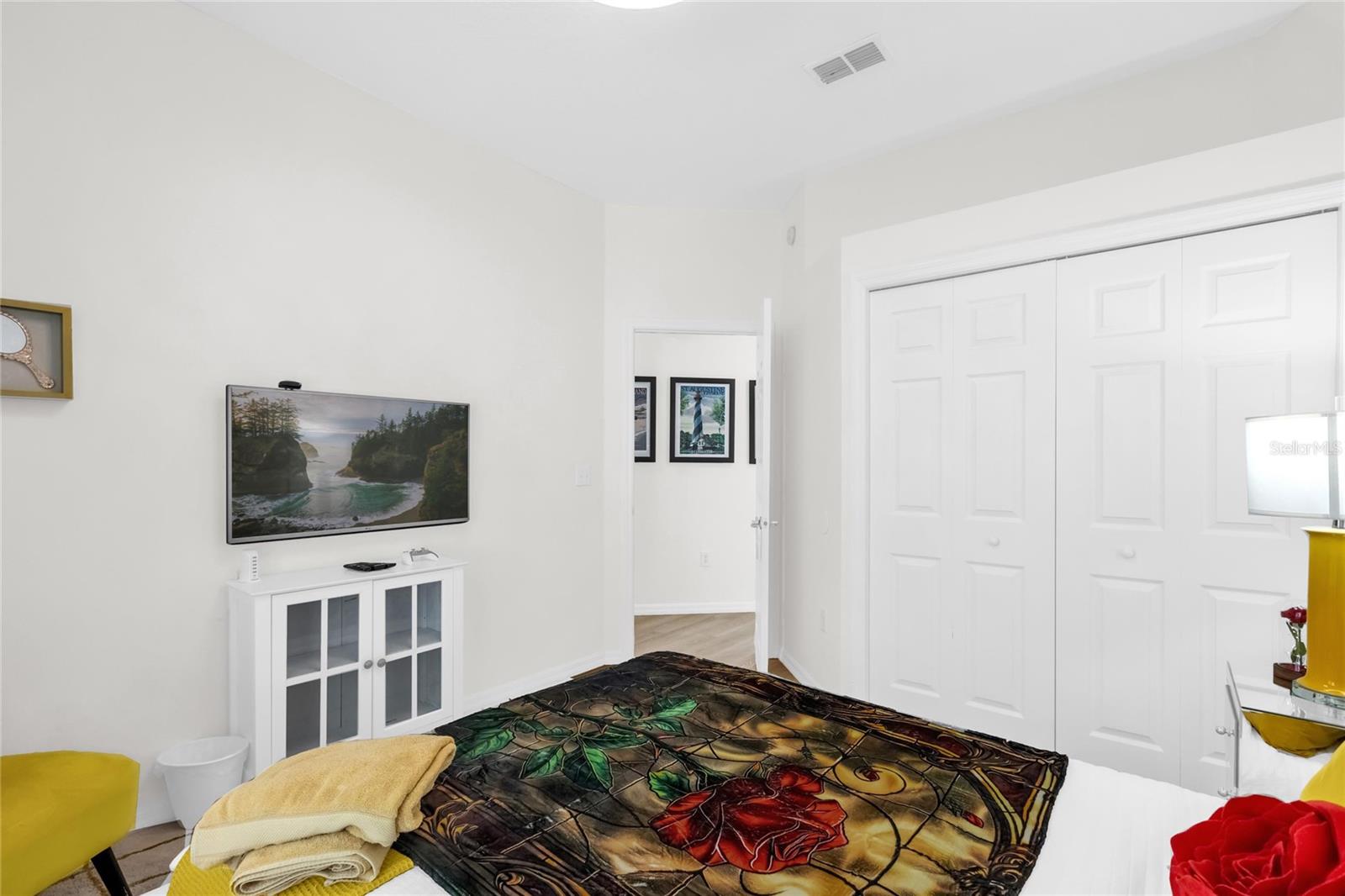 Image 21 of 43 For 2908 Sunset Lakes Boulevard