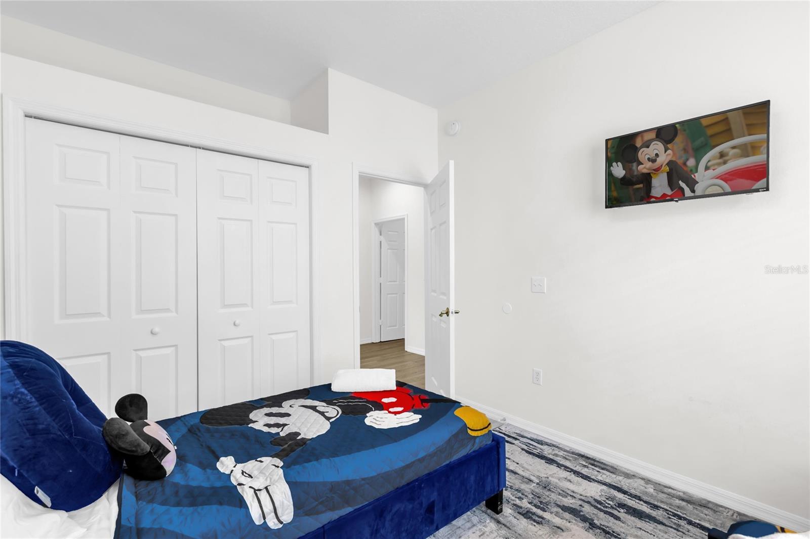 Image 25 of 43 For 2908 Sunset Lakes Boulevard